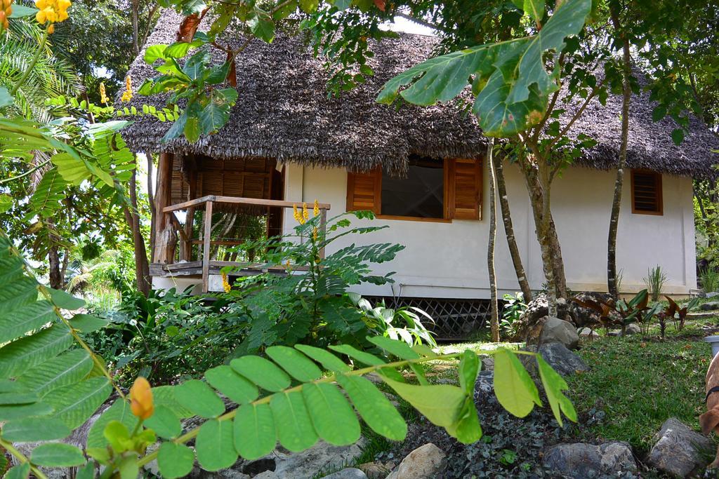 Coco Komba Lodge Nosy Komba Dış mekan fotoğraf